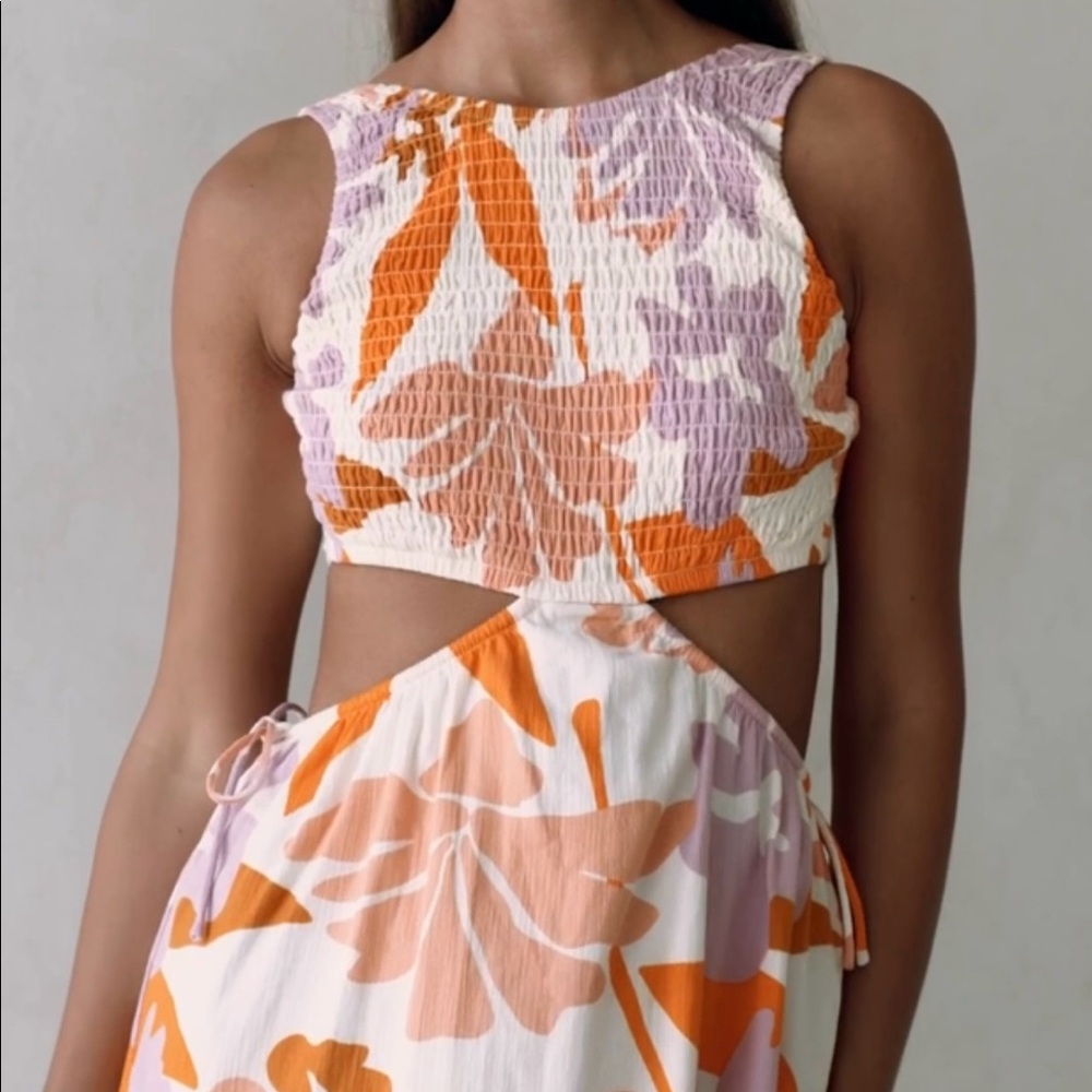 *NEW SABO DRESS* - Picture 4 of 7